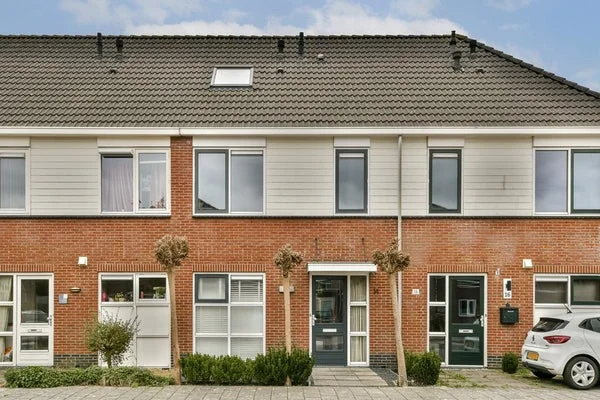 Rental property in Piet Lanserhof 4, Rijsenhout