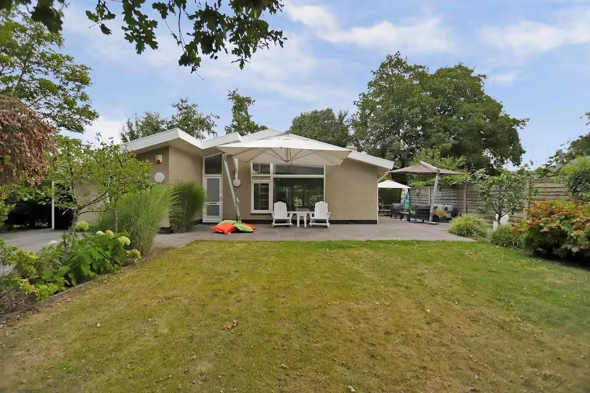 Rental property in Bergse Dorpsstraat 3B, Rotterdam
