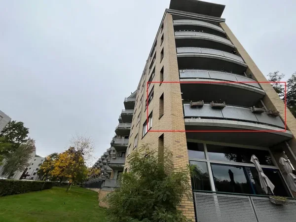 Rental property in Charley Tooropstraat, Hilversum