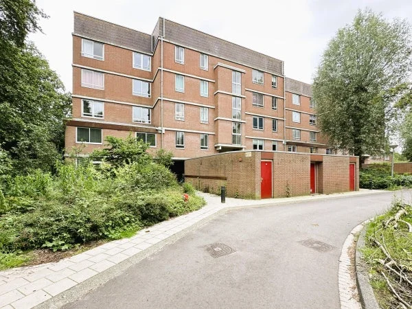 Rental property in Leerdamhof, Amsterdam
