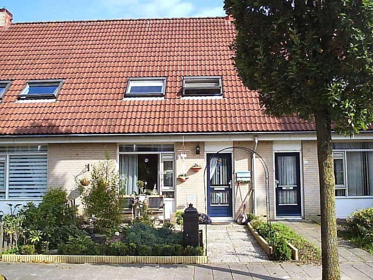Rental property in Robertskruid 49, Zeewolde