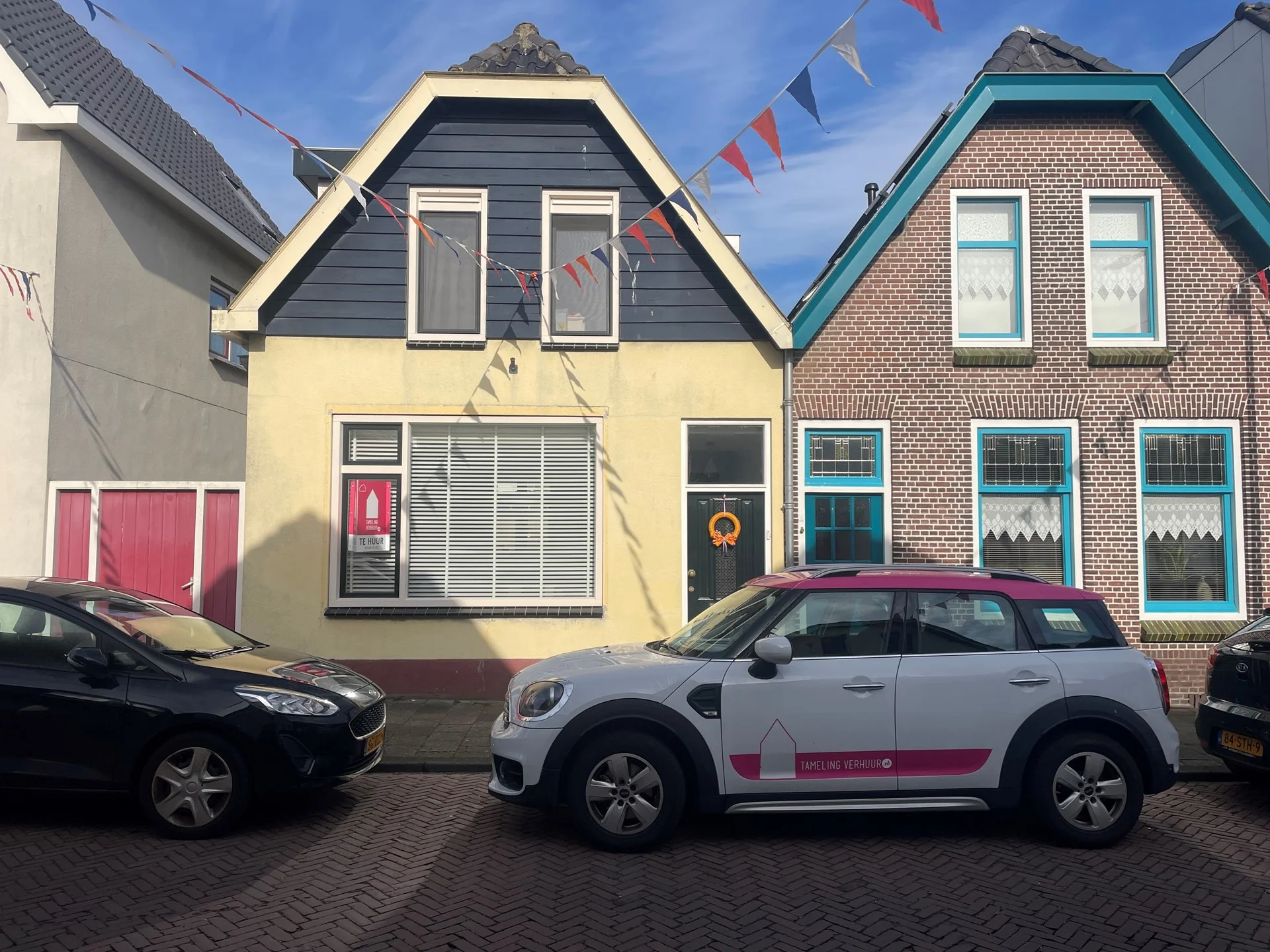 Rental property in Roest van Limburgstraat 27, Katwijk