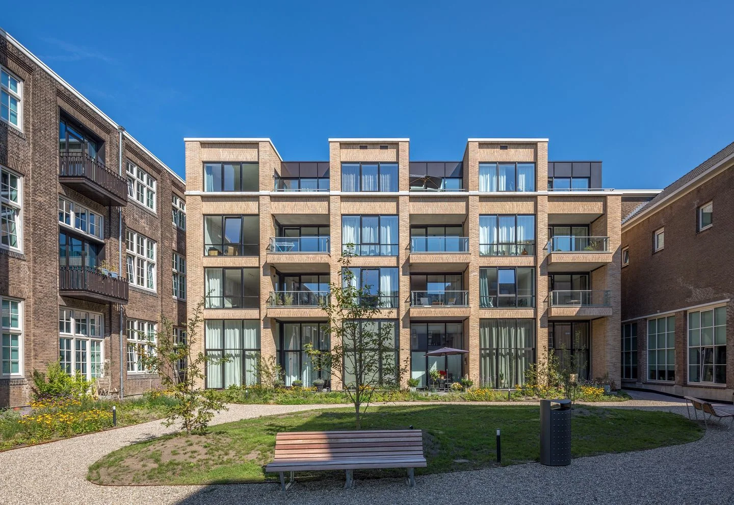Rental property in Verspronckweg 150A-17, Haarlem