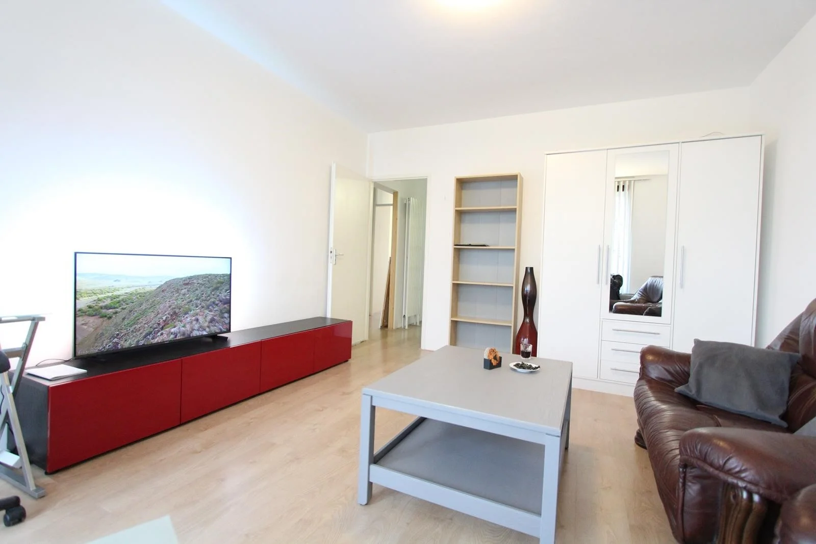Rental property in Kleiburg 523, Amsterdam