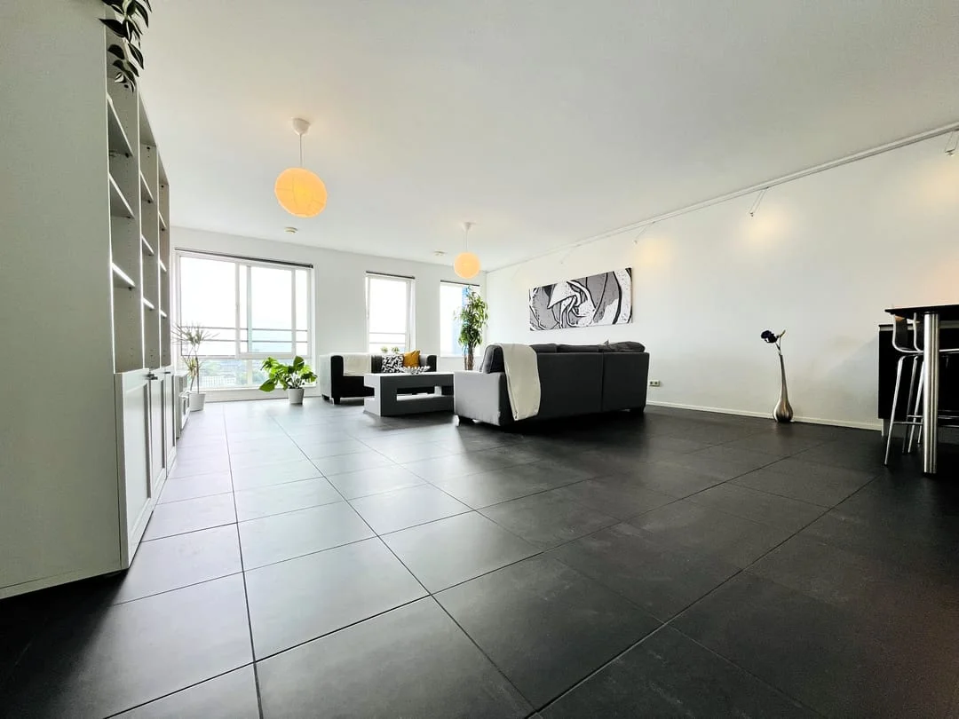 Rental property in Wijnhaven 45B, Rotterdam