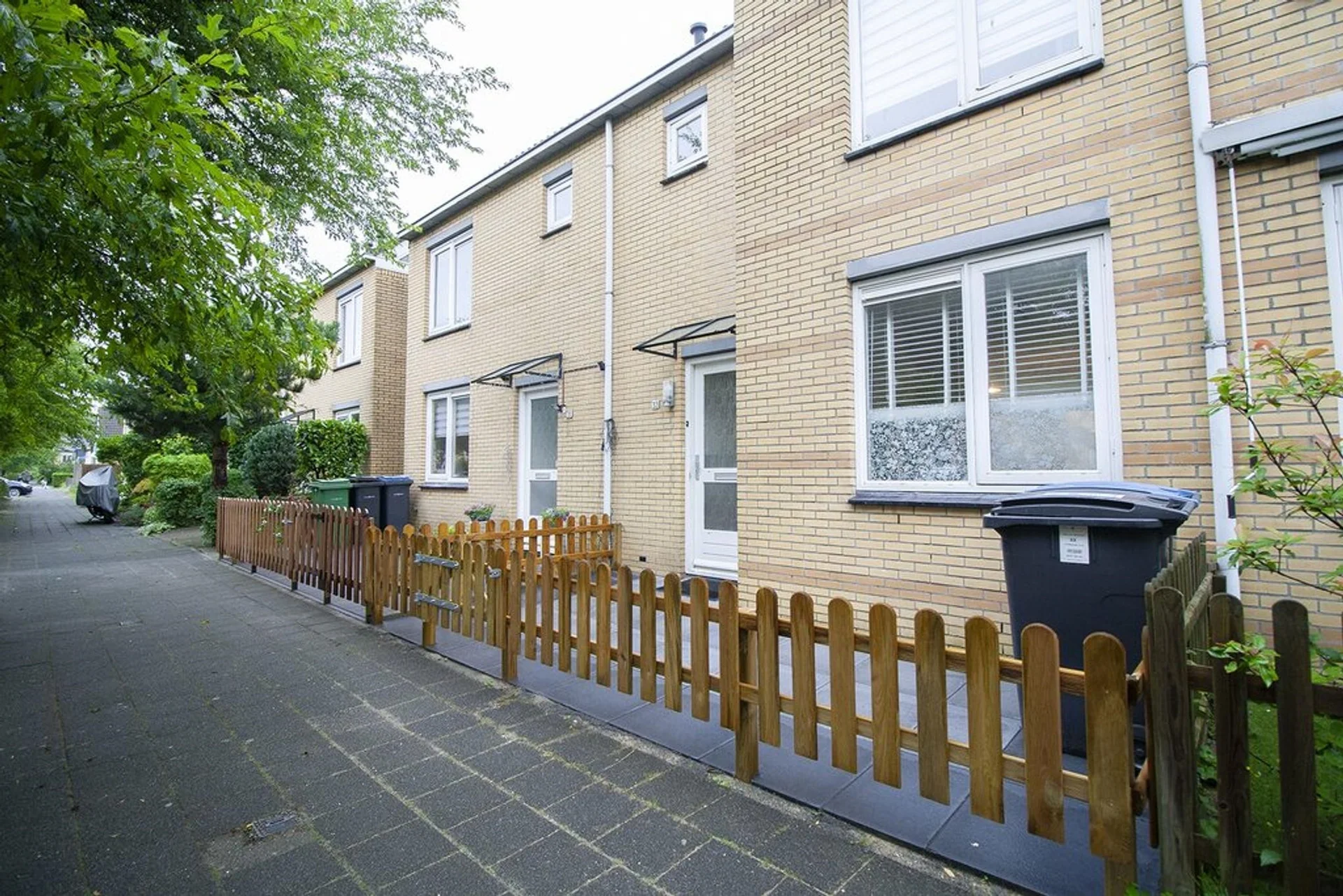 Rental property in Albert van Dalsumlaan 33, Amstelveen