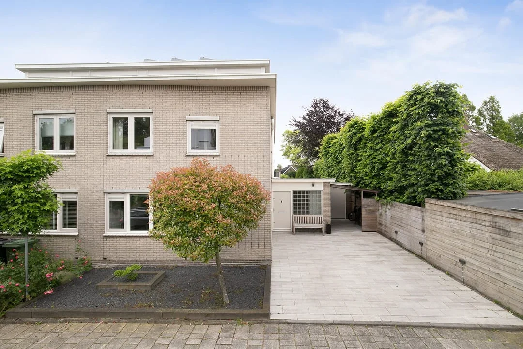 Rental property in Amerbachstraat 13, Rotterdam