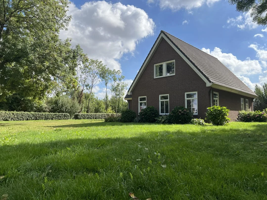 Rental property in Hoofdweg 1126, Nieuw-Vennep