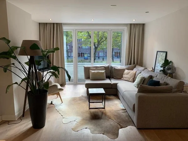 Rental property in Churchill-laan, Amsterdam