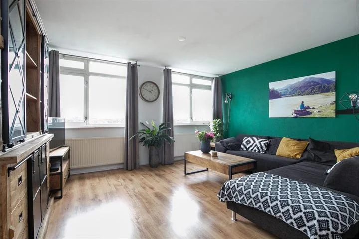 Rental property in Valkenboskade 82B, The Hague