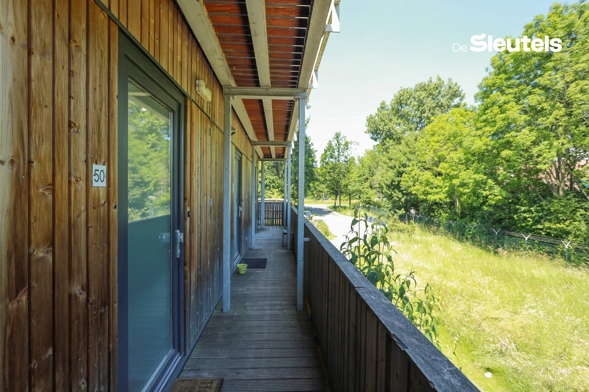 Rental property in Nico van der Horstpark 50, Leiden