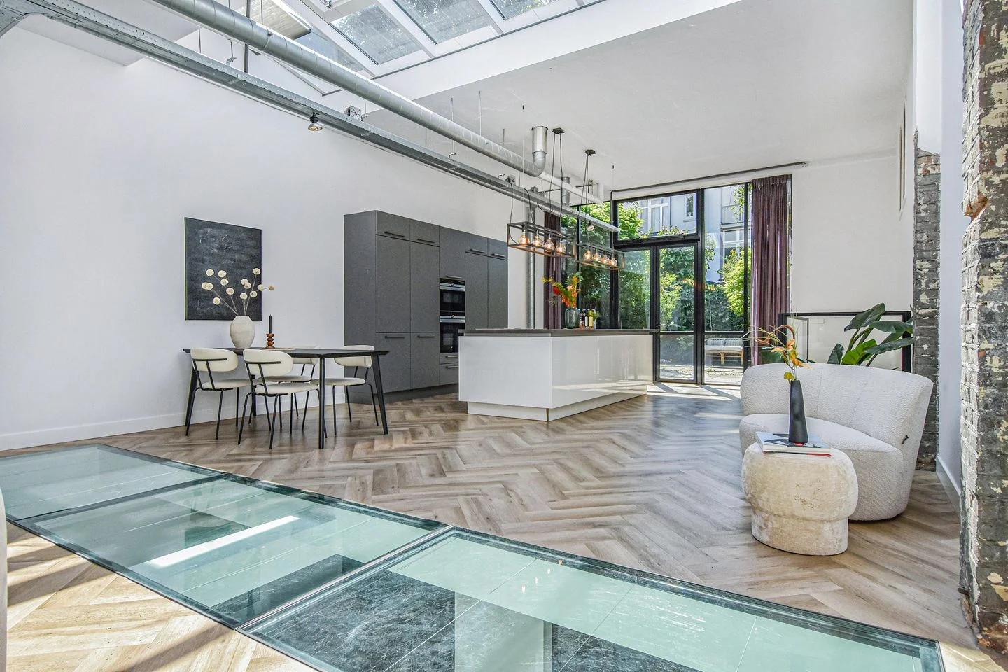 Rental property in Van Beverningkstraat 199, The Hague