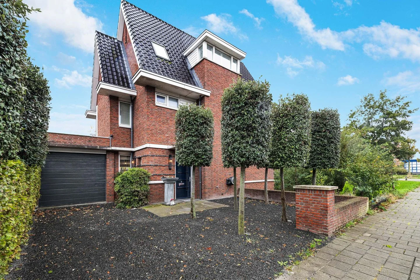 Rental property in B. Vethstraat 2, Bergschenhoek