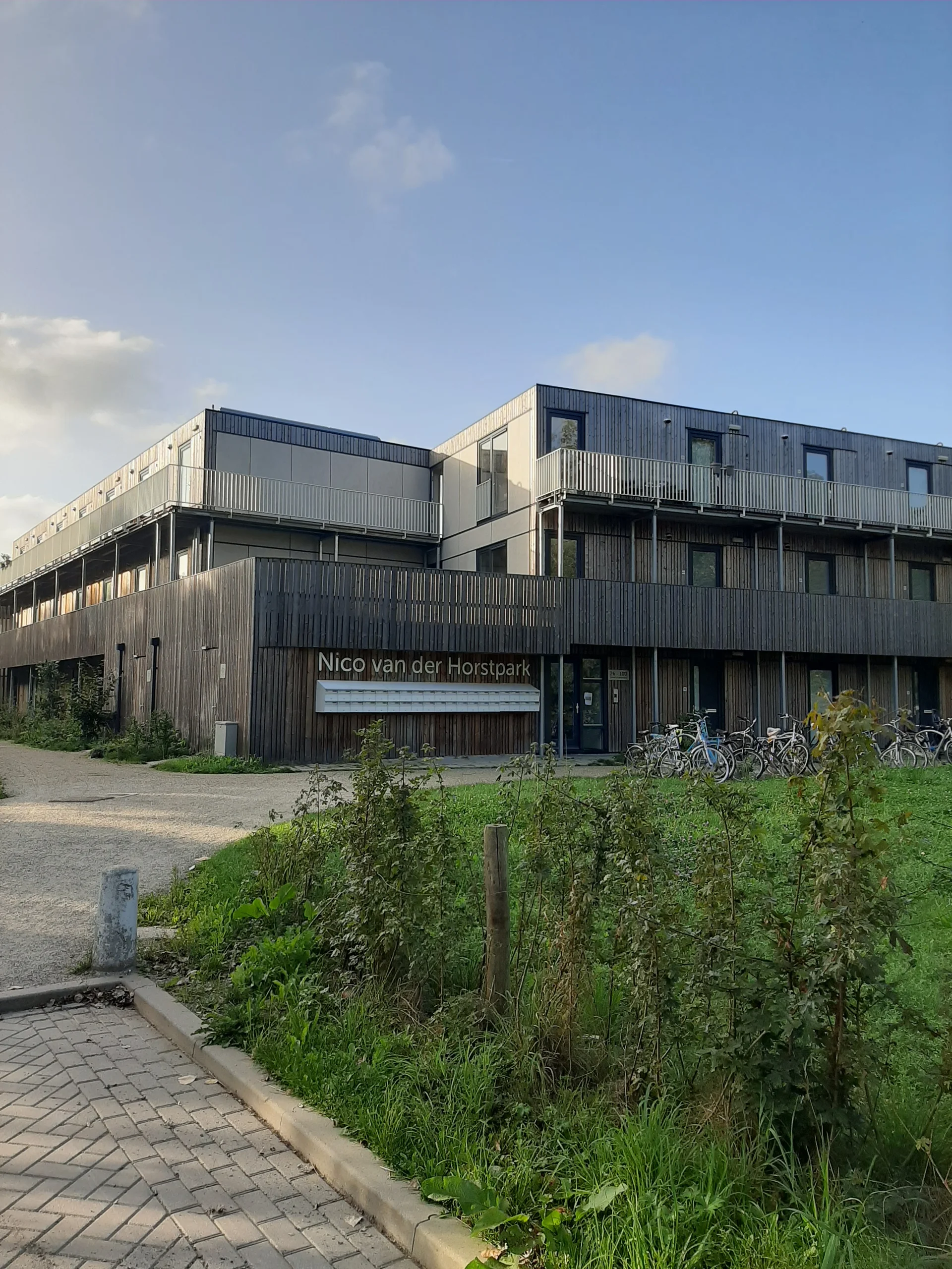 Rental property in Nico van der Horstpark 70, Leiden