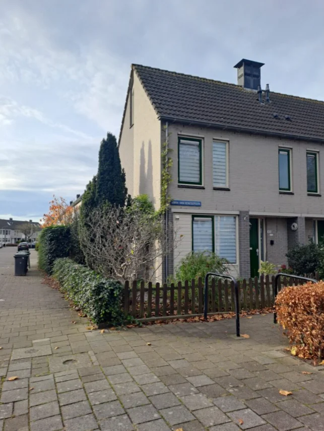 Rental property in Anna van Renesseplein 10, Uitgeest