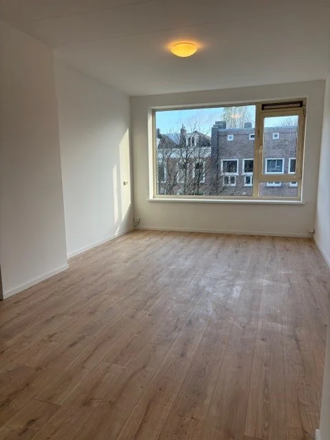 Rental property in Prins Hendriklaan 5D, Rotterdam