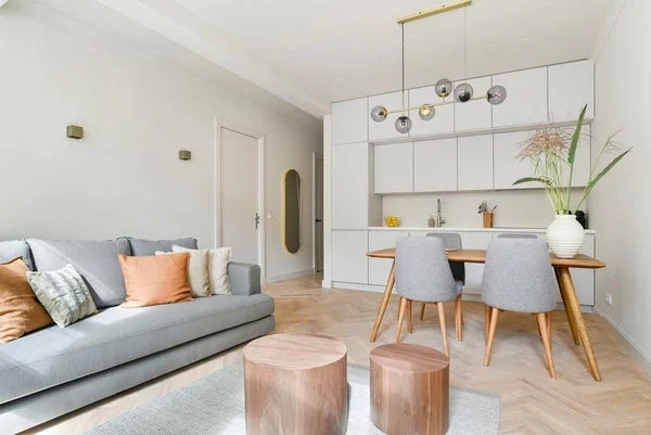 Rental property in Cornelis Schuytstraat 9-2, Amsterdam