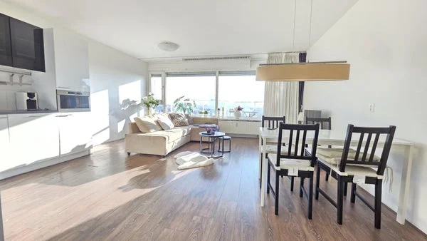 Rental property in Weena, Rotterdam