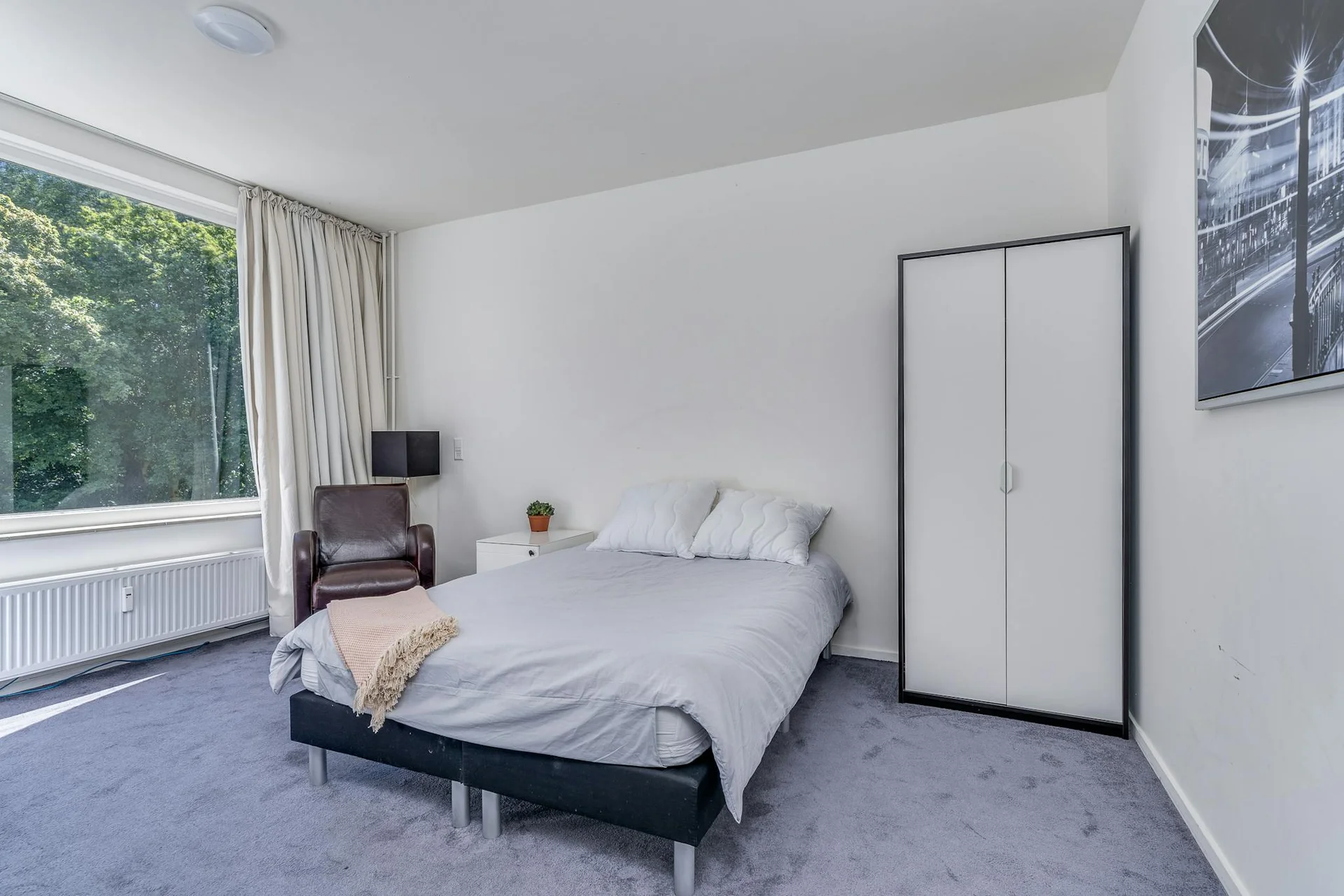 Rental property in Jacob van Akenstraat, Rotterdam