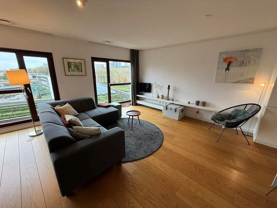 Rental property in Van Leijenberghlaan, Amsterdam