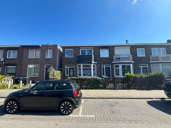 Rental property in Jacob van Lennepstraat 12, Dordrecht