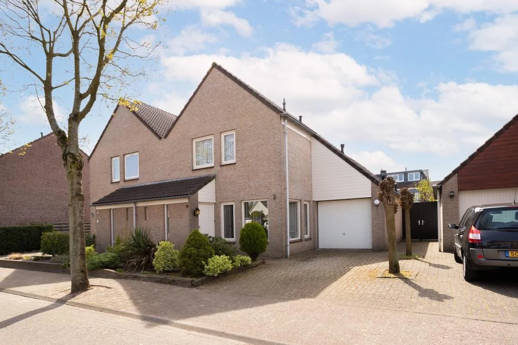 Rental property in Pastoor Leijtenstraat 6, Bavel