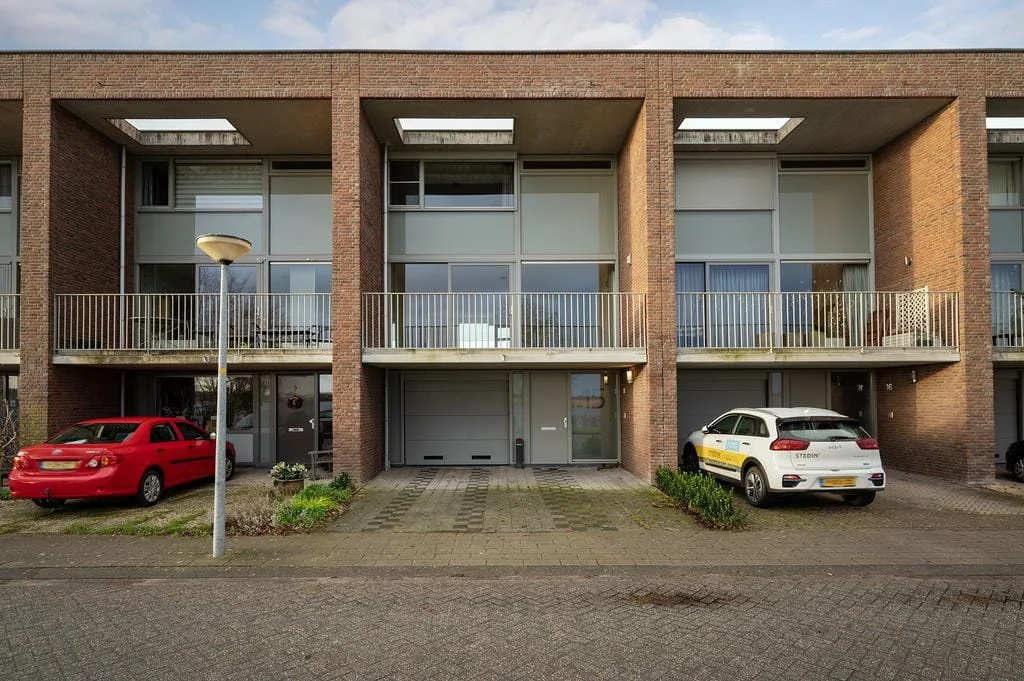 Rental property in Reling 15, Almere