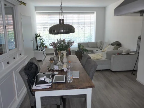 Rental property in Wagenweg, Haarlem