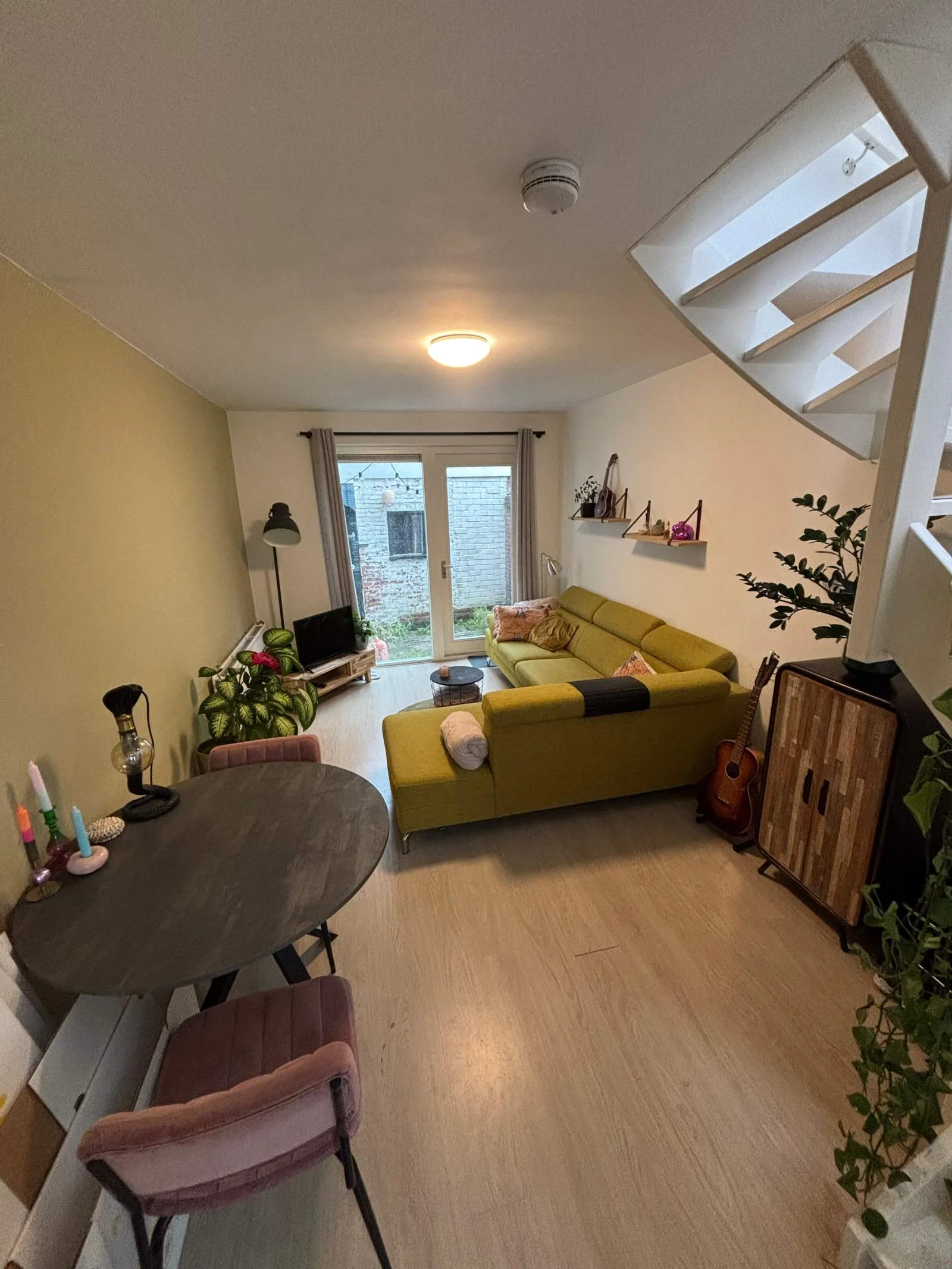 Rental property in Meeuwerderweg, Groningen
