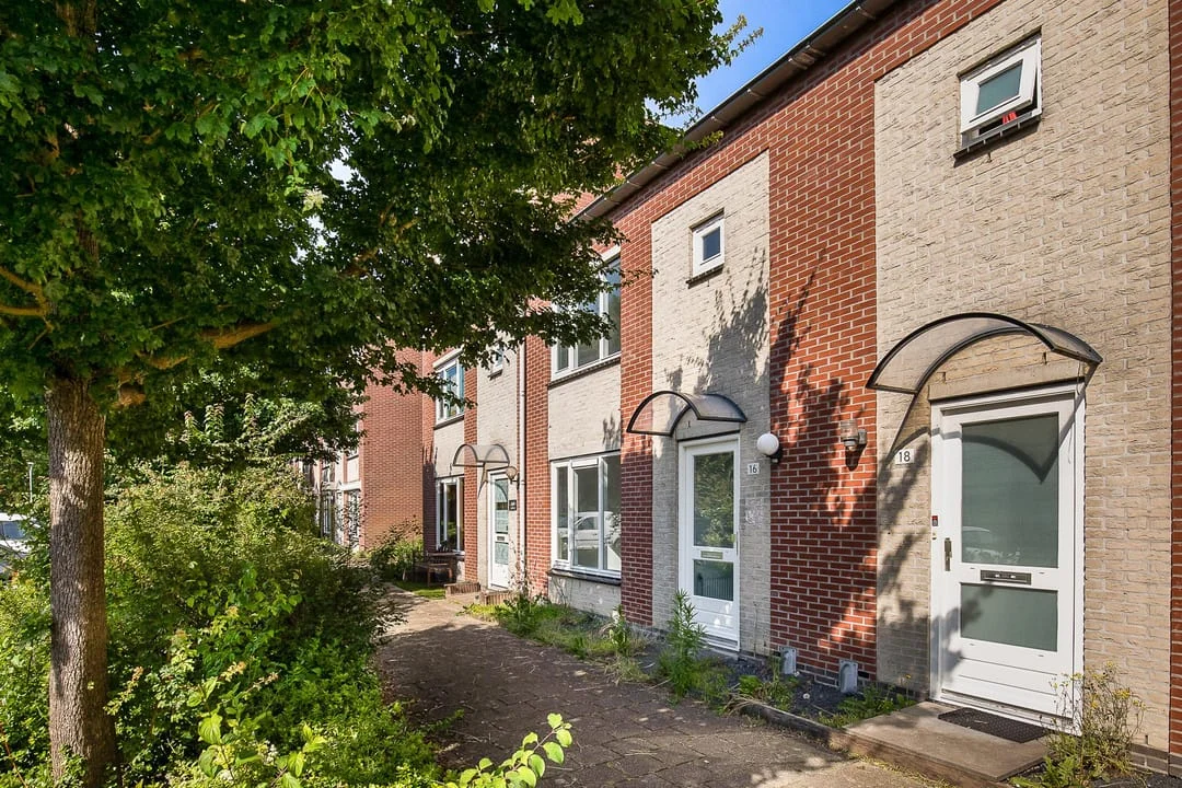 Rental property in Hannie Schaftstraat 16, Hoofddorp