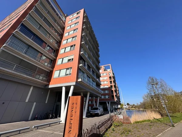 Rental property in Neptunuskade, Leiden