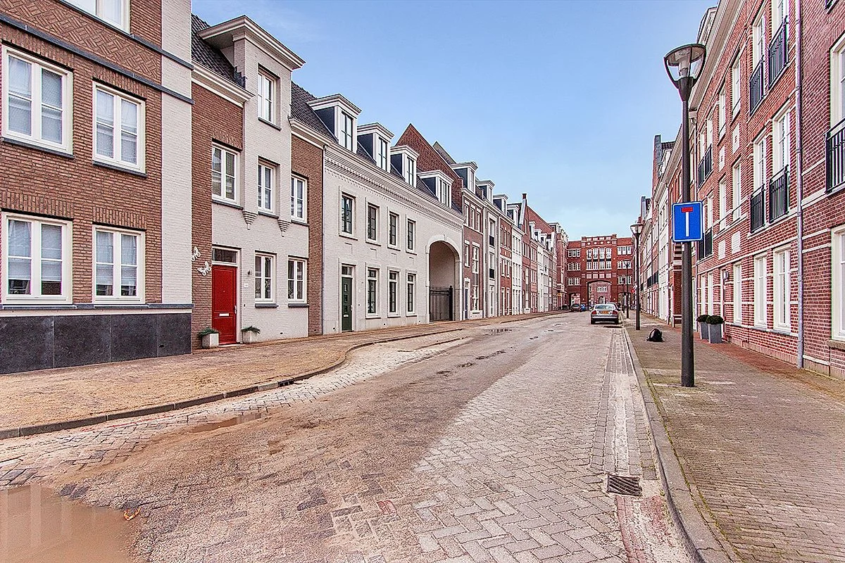 Rental property in Laan door de Veste 122, Helmond