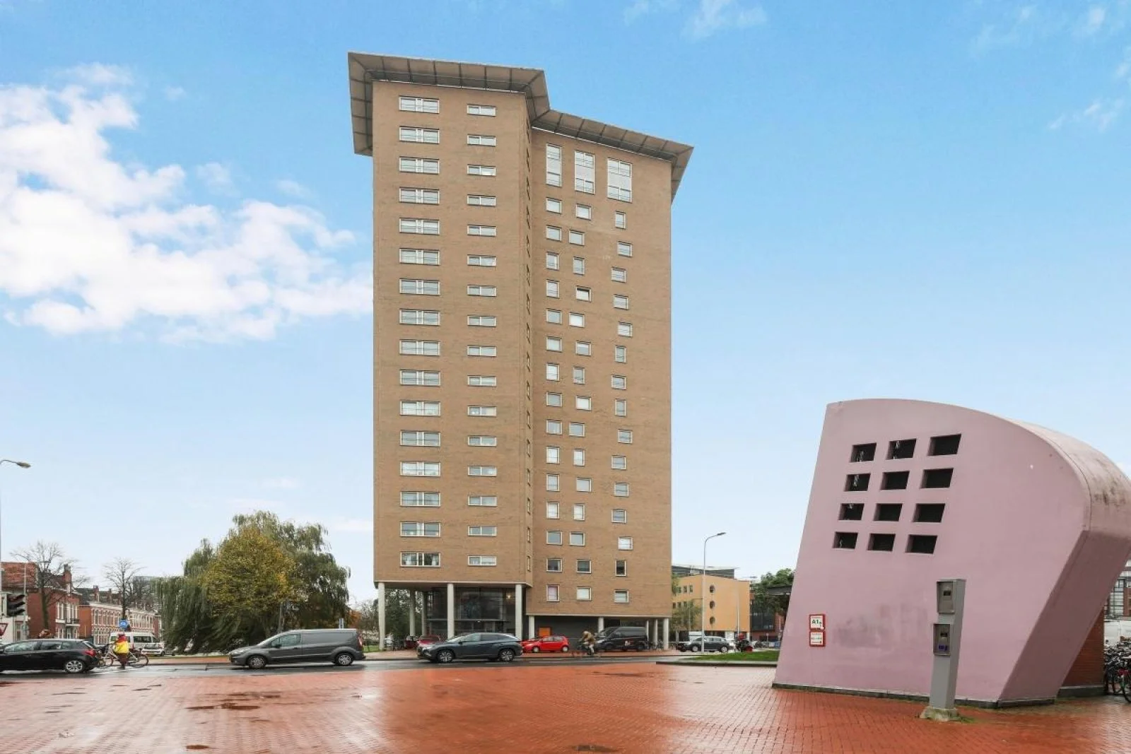 Rental property in Hanzeplein 69, Groningen