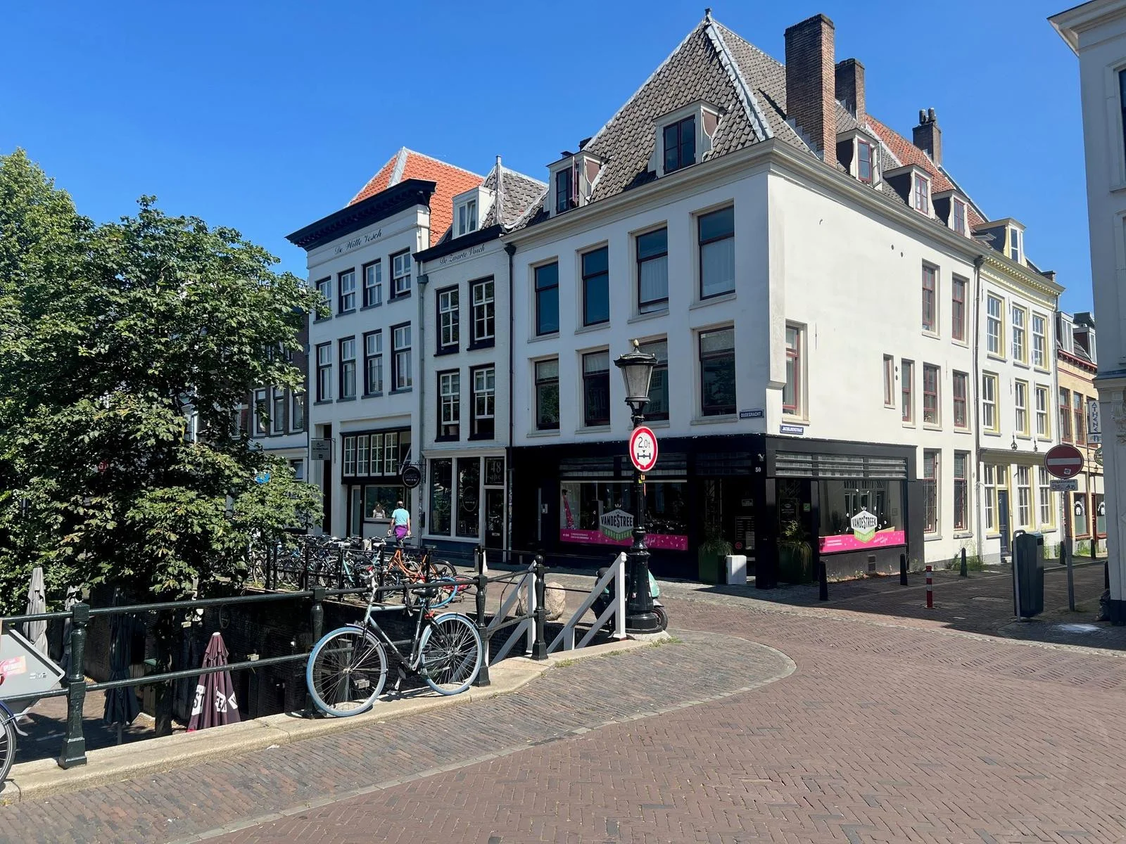 Rental property in Oudegracht 50B, Utrecht