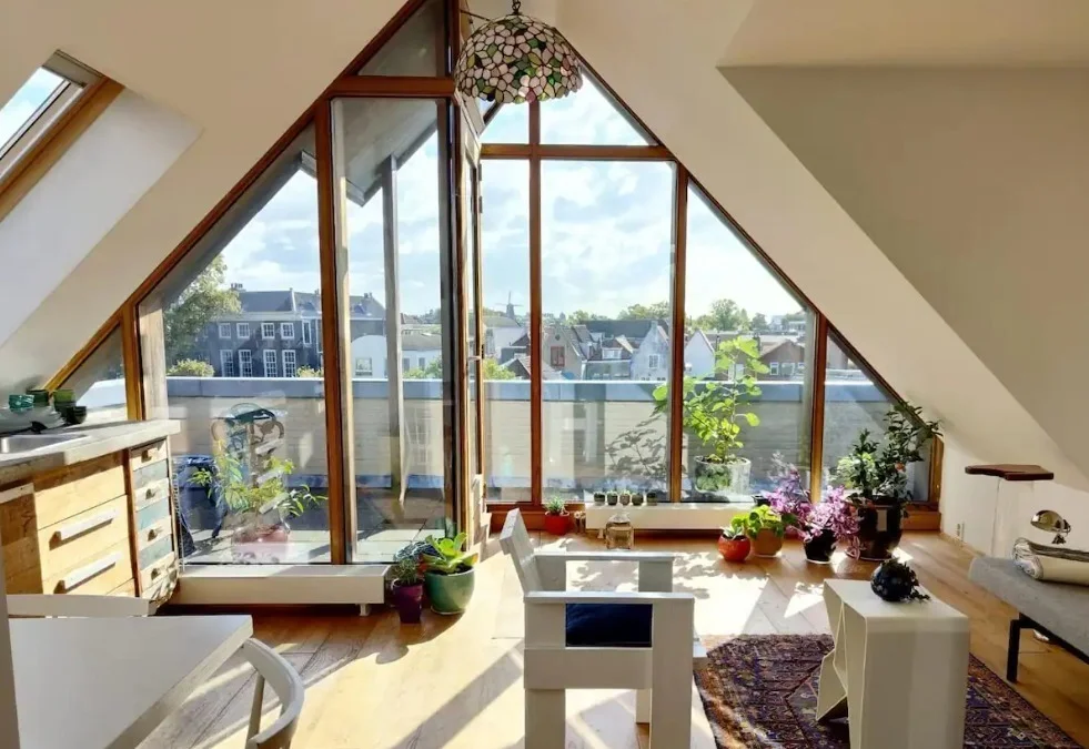 Rental property in Wijnstraat, Dordrecht