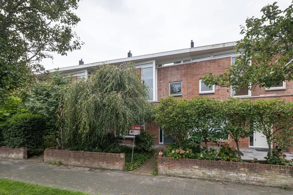 Rental property in Frits Diepenlaan 32, The Hague