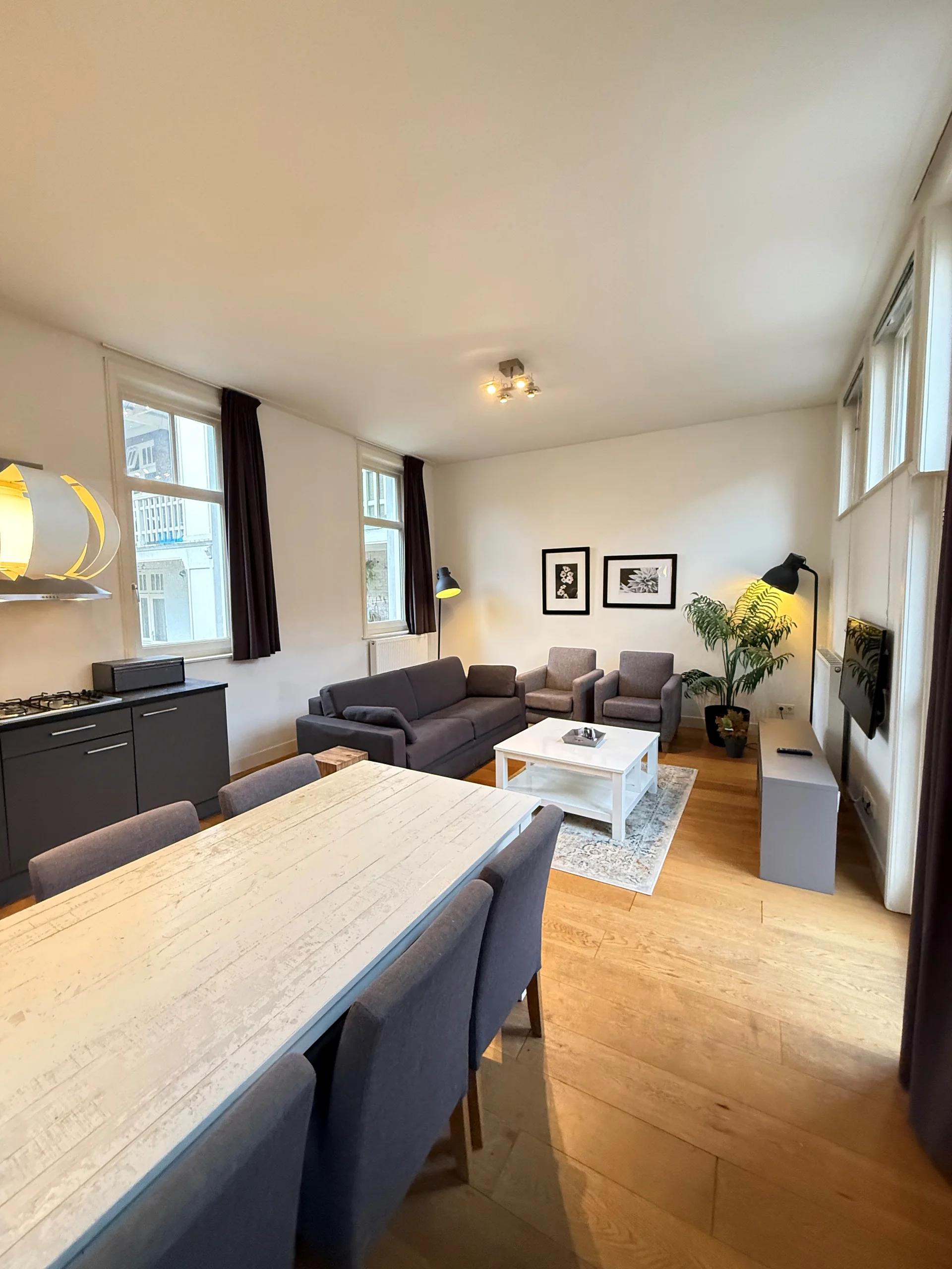 Rental property in Toldwarsstraat 5B, Amsterdam