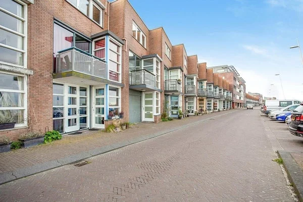 Rental property in Saerdam 103, Lelystad