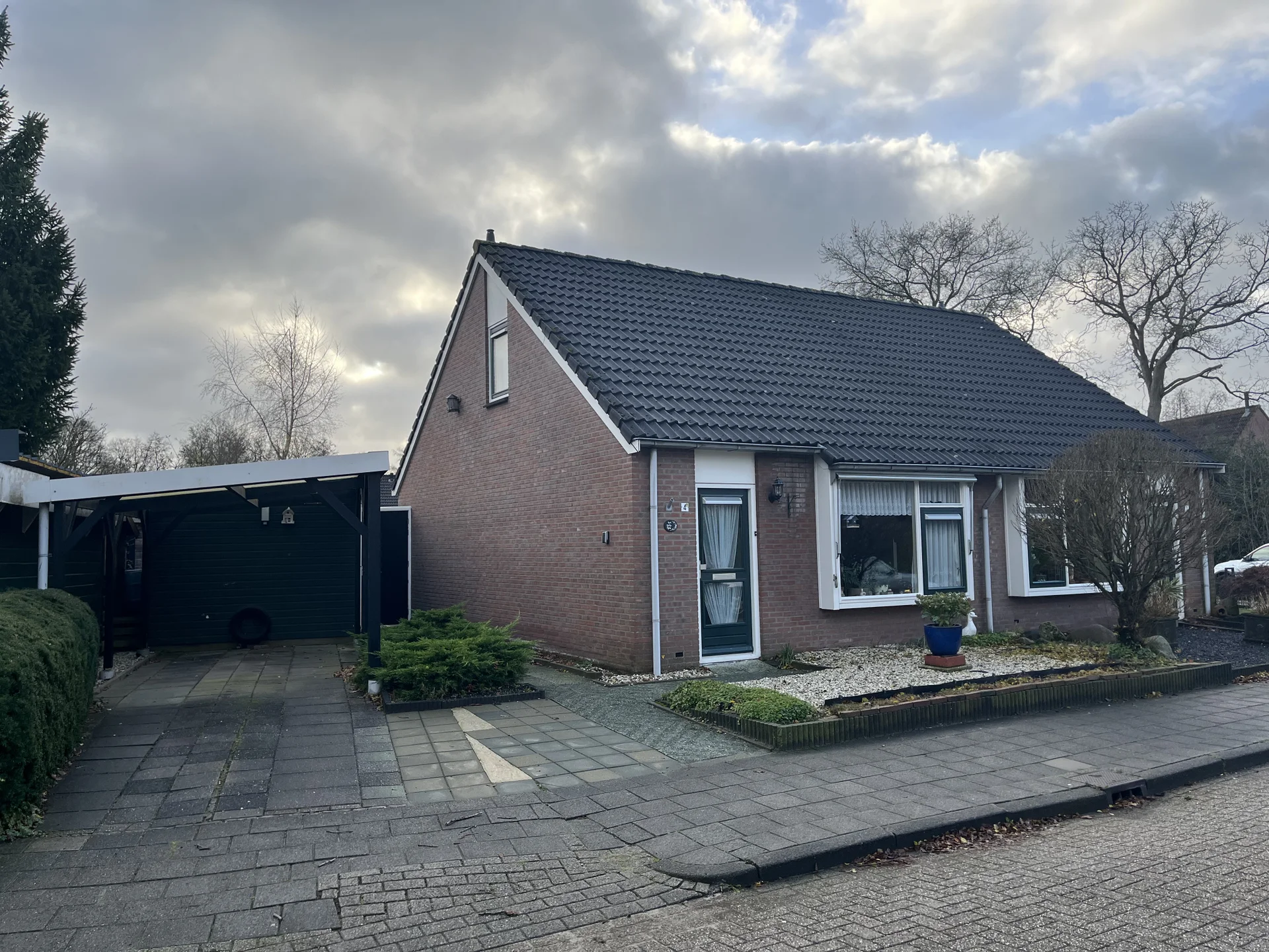 Rental property in De Stringen 4, Nieuwehorne