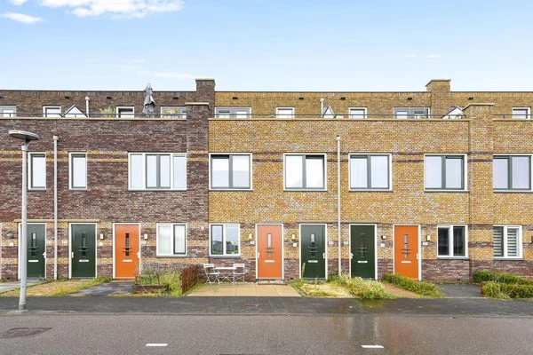 Rental property in Osirispad, Almere