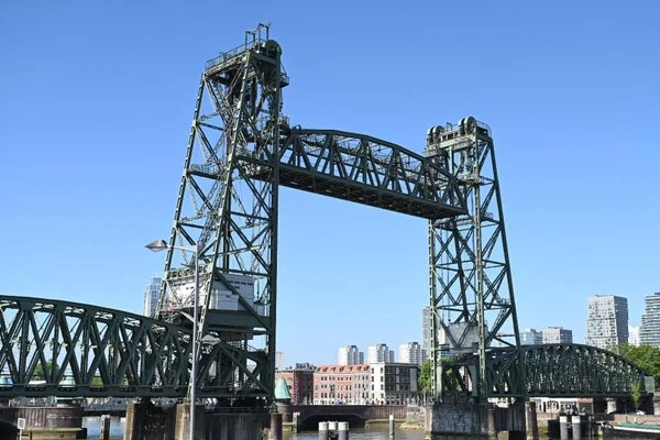 Rental property in Oranjeboomstraat, Rotterdam