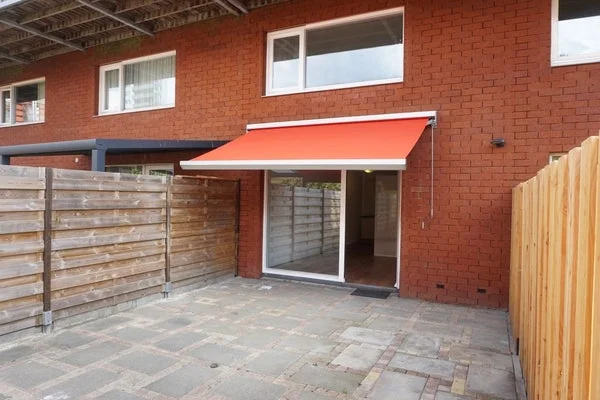 Rental property in Staalstraat, Rotterdam