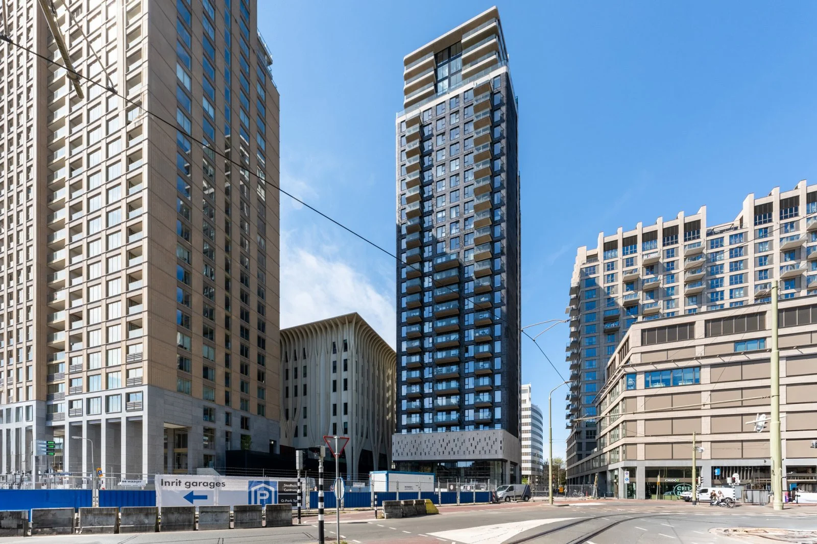 Rental property in Turfhaven 199, The Hague