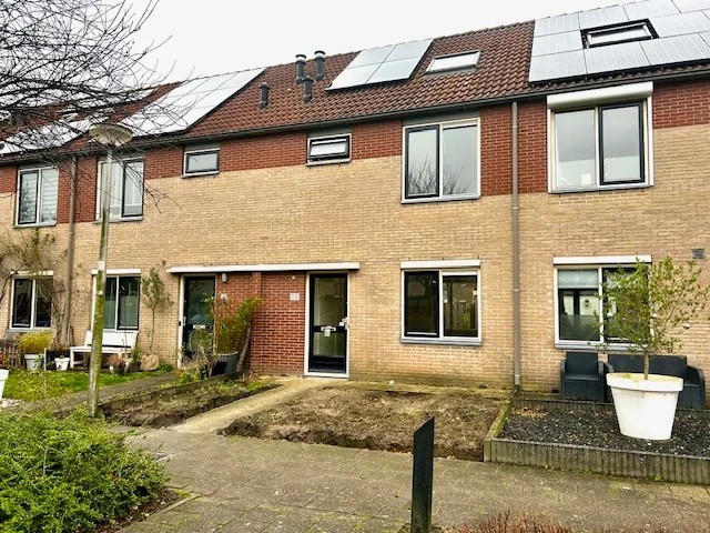 Rental property in Dwarsfluitpad 12, Amersfoort