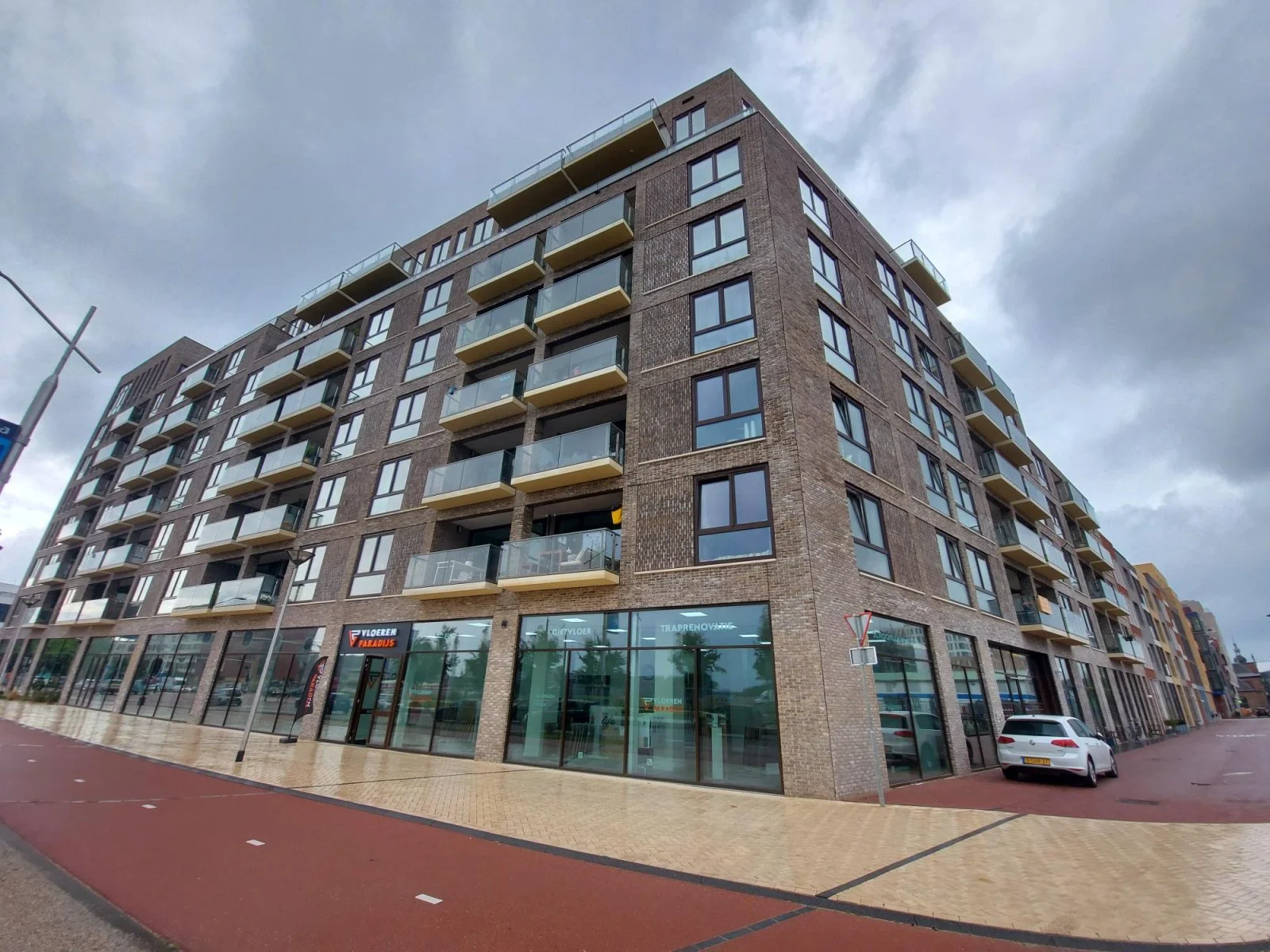 Rental property in Van Leeuwenhoekpark 160, Delft