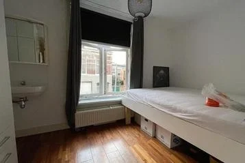 Rental property in Duvenvoordestraat, Haarlem