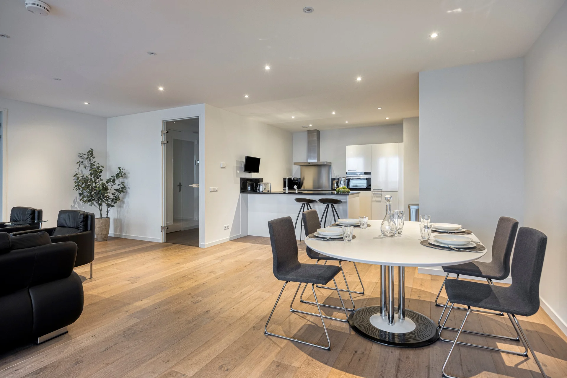 Rental property in Kruisplein 1034, Rotterdam