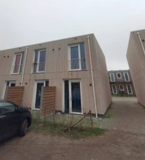 Rental property in Slingerweg 6, Den Burg