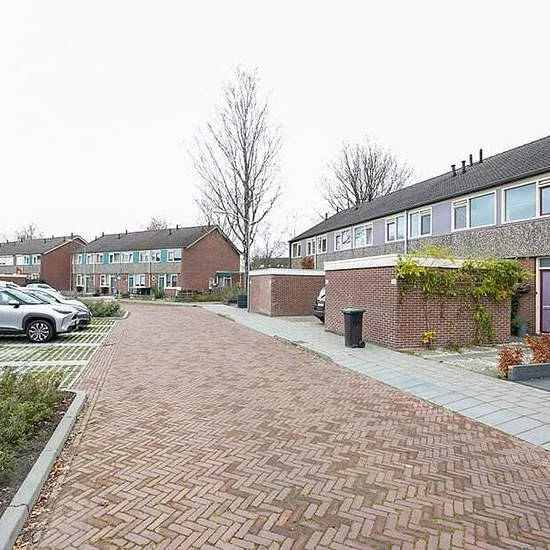Rental property in Nachtegaalstraat, Made