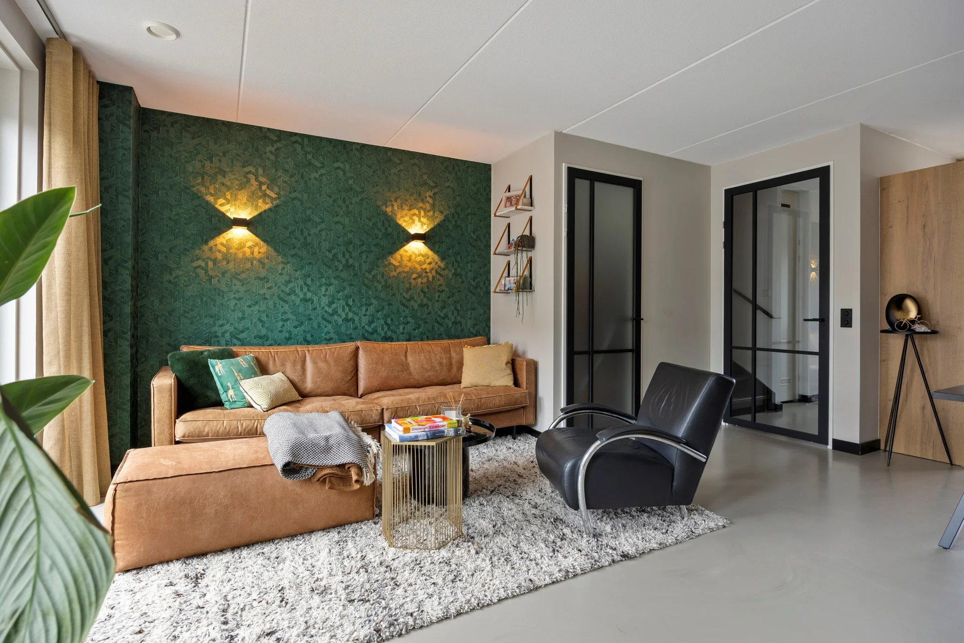 Rental property in Rhijnvis Feithstraat 18, Maassluis